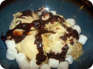 ice cream party, smores ice cream edges
