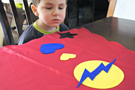 Kiwi Crate Super Hero Cape Kiwi Crate Super Hero Cape