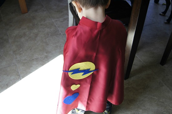 Kiwi Crate Superhero cape Kiwi Crate Superhero cape
