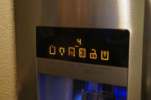 Maytag Fridge Water autopour Maytag Fridge Water autopour