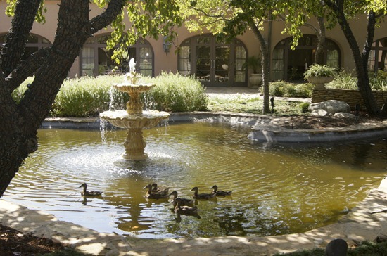 Langham Pasadena Courtyard