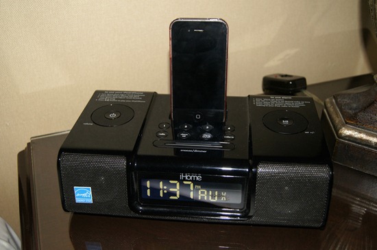 langham pasadena iphone dock radio