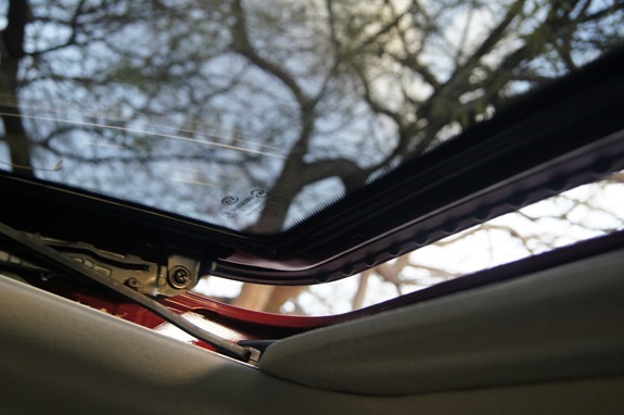 Kia Forte sunroof