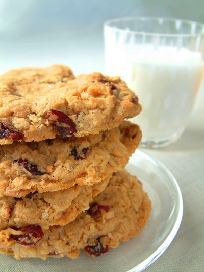 Chunky Oatmeal Cookies