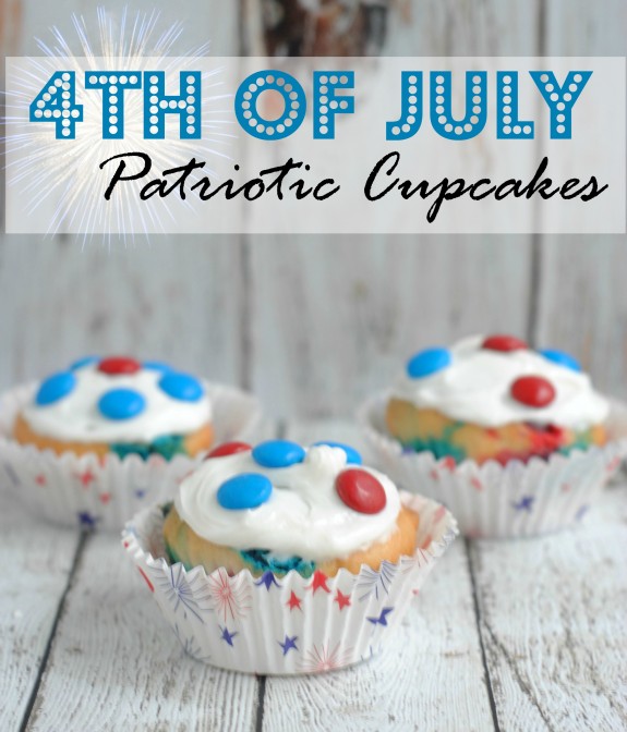 If you’re looking for easy and cute recipe ideas for the 4th of July, check out these Red White and Blue Patriotic Cupcakes! Whether you’re making dessert for your kids at home or making food for a crowd at a 4th of July party or BBQ, these are easy to make and delicious to eat!