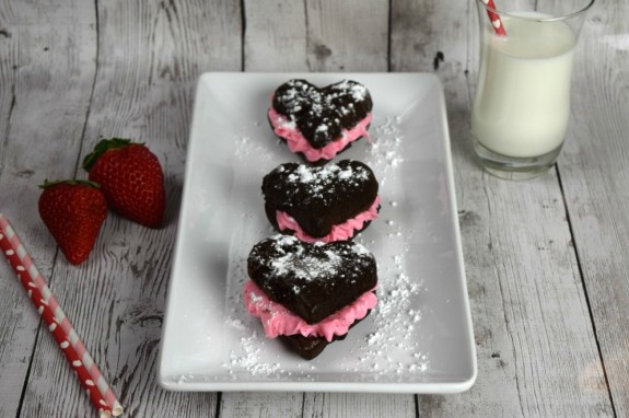 Brownies make a great Valentine’s Day treat- especially when they’re homemade from scratch with love! This easy brownies recipe is way better than boxed brownies and with this delicious frosting they are extra sweet!