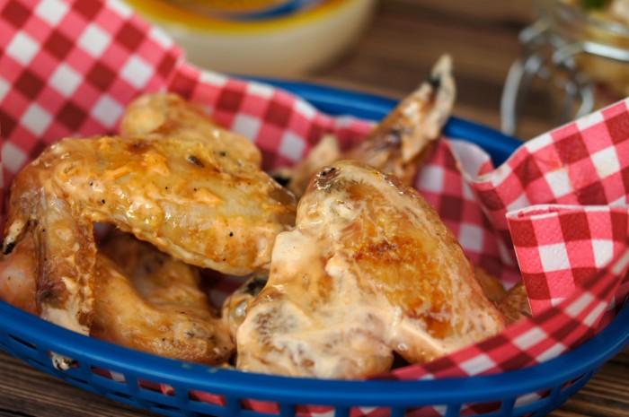 Hellmann’s Easy Buffalo Chicken Wings Recipe