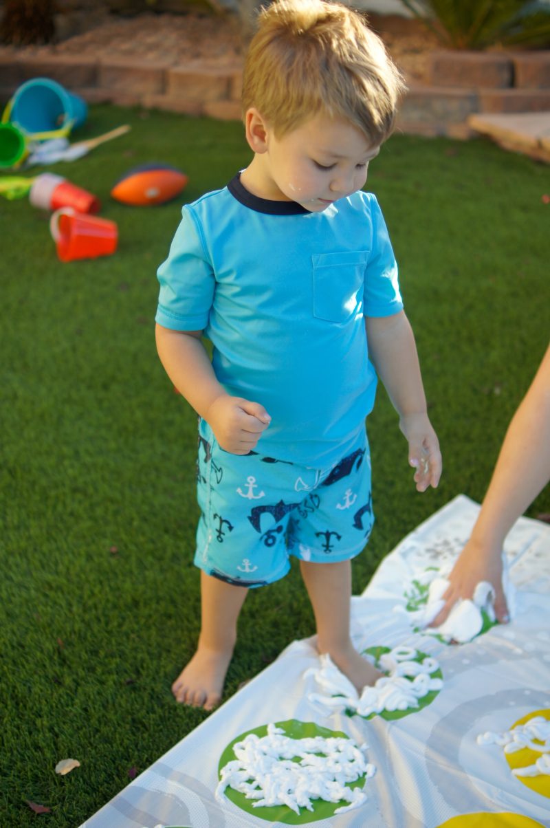 Bored kids at home? These fun summer activities will change that! There’s something for everyone, from DIY ideas to cheap excursions. Perfect for boys and girls, toddlers, kids, teenagers, and even adults to have fun this summer!