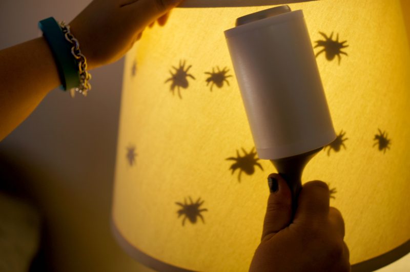 Looking for DIY Halloween decorations, crafts or project ideas? This lamp shade makeover takes just minutes and is easy enough for the kids to help with. And the best part? It’s just the right amount of scary, so even the littlest trick or treaters will love it!