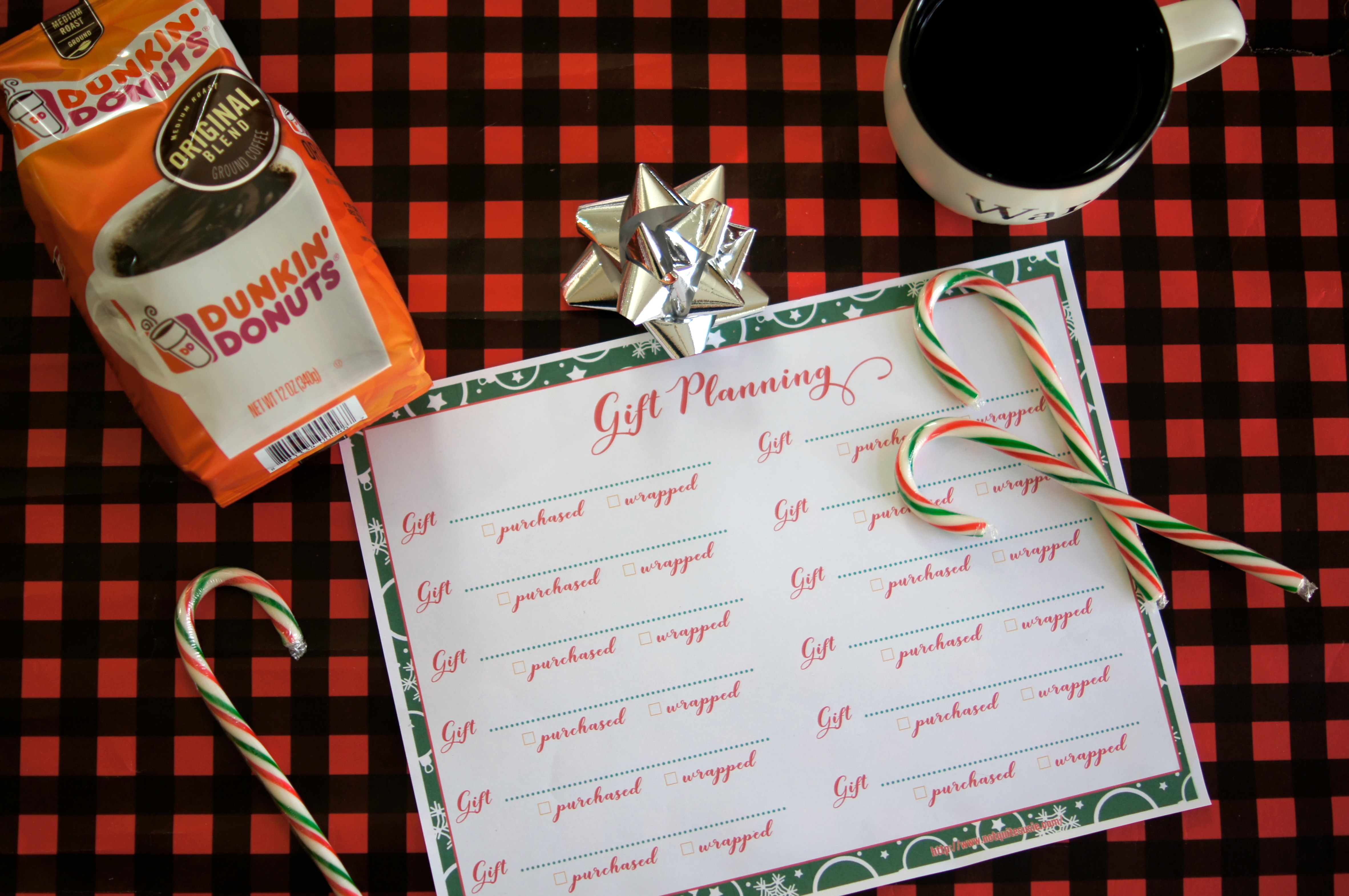 Ever buy someone a Christmas gift {or make a DIY one}, only to realize you already bought them something? Or forget to buy someone a present because you thought you already did? This free printable gift planning worksheet will help you save money while shopping by letting you easily keep track of what you need to get- and what you already bought! Just fill out your worksheet, shop the sales, fill out your gift tags and you’re ready for the holidays.