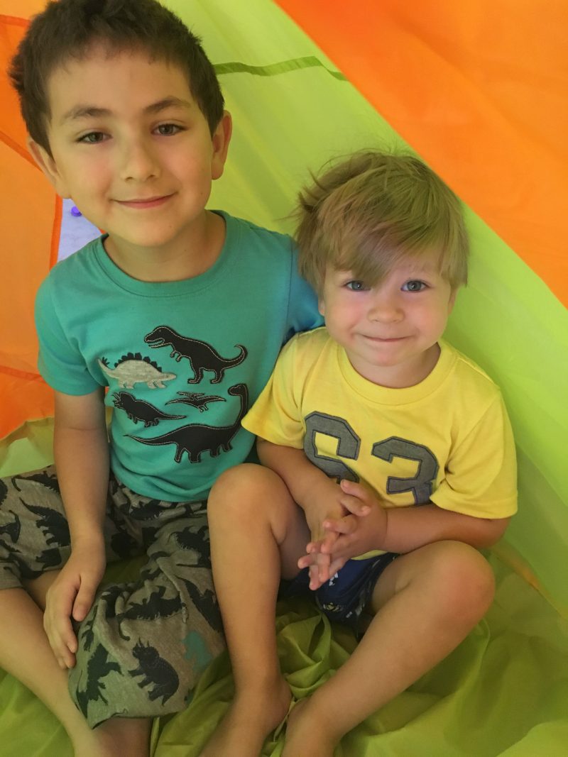 This Giving Tuesday, help a child in need when you donate pajamas at your local Carter's {or online}! Learn more about how @Carter's Babies and Kids is giving back this holiday season. #CartersSweetDreams #ad