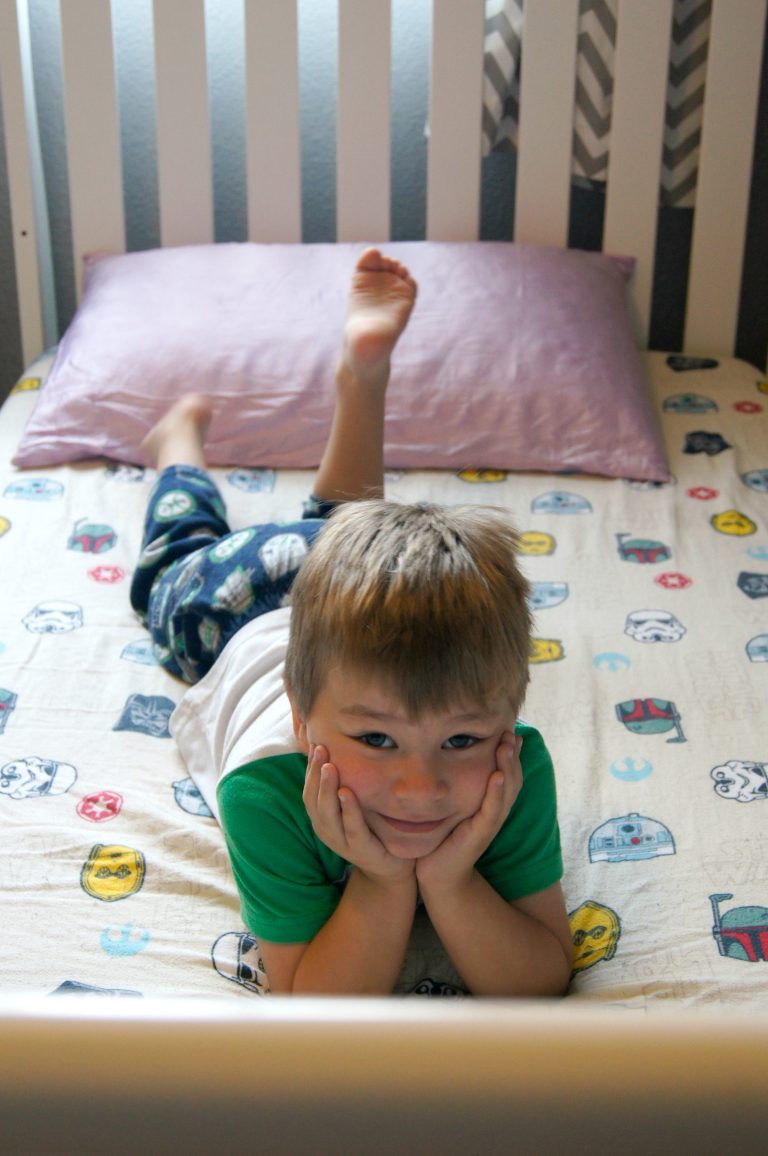 5 Tips for an Easy Transition to a Big Kid Bed! {Not Quite} Susie