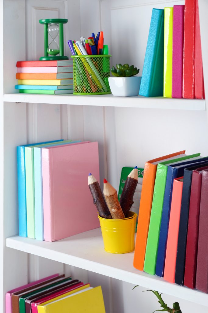 If you’ve read books by Marie Kondo or her Netflix show Tidying Up with Marie Kondo, you know what an inspiration the before and after photos from people using the KonMari Method can be. It goes beyond having an organized closet done by proper folding or a clean kitchen, though- there are more benefits than you realize to tidying up and organizing the Marie Kondo way!