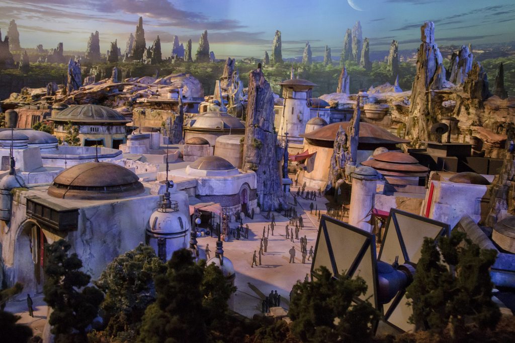 Are you planning a trip to Disneyland or Walt Disney World for the 2019 opening of the new Star Wars themed land, Galaxy’s Edge? Check out this post first to read about the food and collectible merch, crowd tips, and more before you enjoy the newest land from Disney!