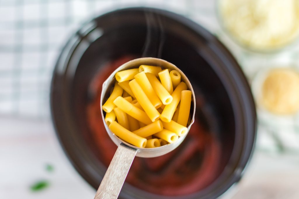 Is there anything more comforting than a delicious, warm Baked Ziti with Ricotta? This Slow Cooker Baked Ziti recipe is made using a crockpot so it’s ready when you are, and best of all it’s super easy! This version is Vegetarian, but if you’re not into meatless you can always add to it!