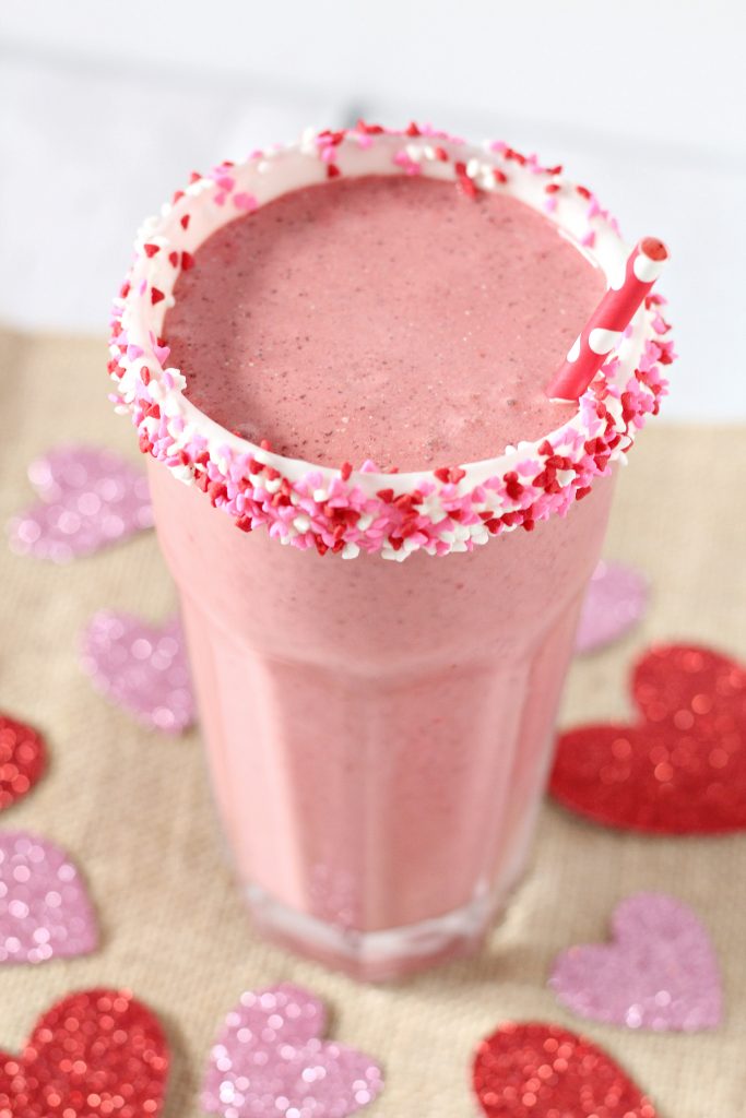 Valentine’s Day is great- especially because of all the food and treats! Need a Vday recipe idea? Try this easy homemade Red Velvet Cookies and Cream Milkshake! Make it with regular Chocolate Oreos or Red Velvet Cake flavored ones- either way it’s delicious and great for kids or for your date!