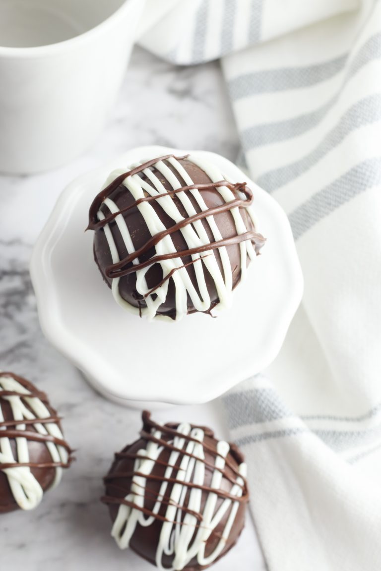Homemade DIY Hot Cocoa Bombs Recipe - {Not Quite} Susie Homemaker