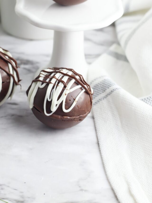 Homemade DIY Hot Cocoa Bombs Recipe Story - {Not Quite} Susie Homemaker