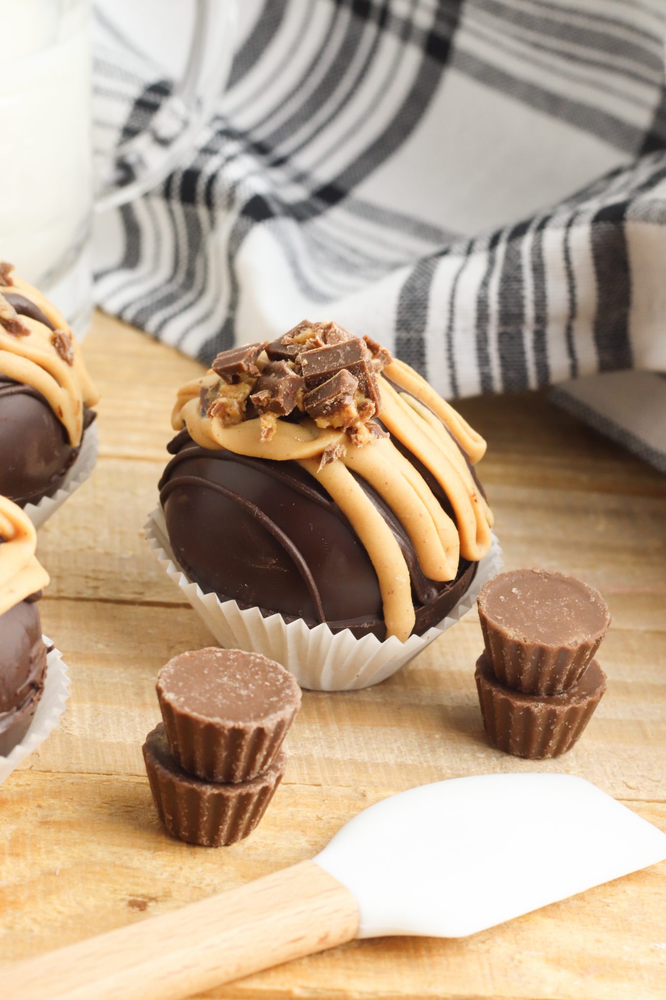 Peanut Butter Cup Hot Cocoa Bombs Recipe - {Not Quite} Susie Homemaker