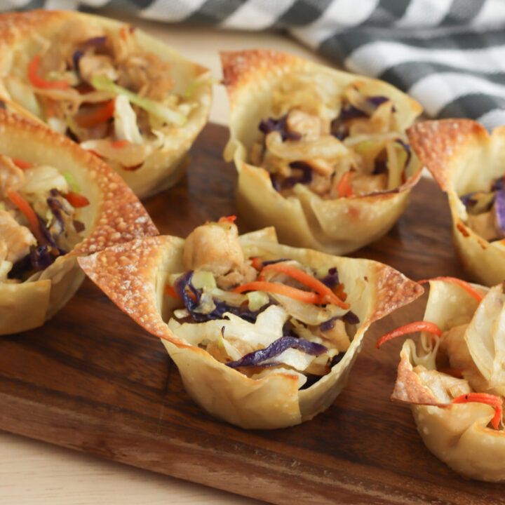 Chicken Egg Roll Appetizer Cups