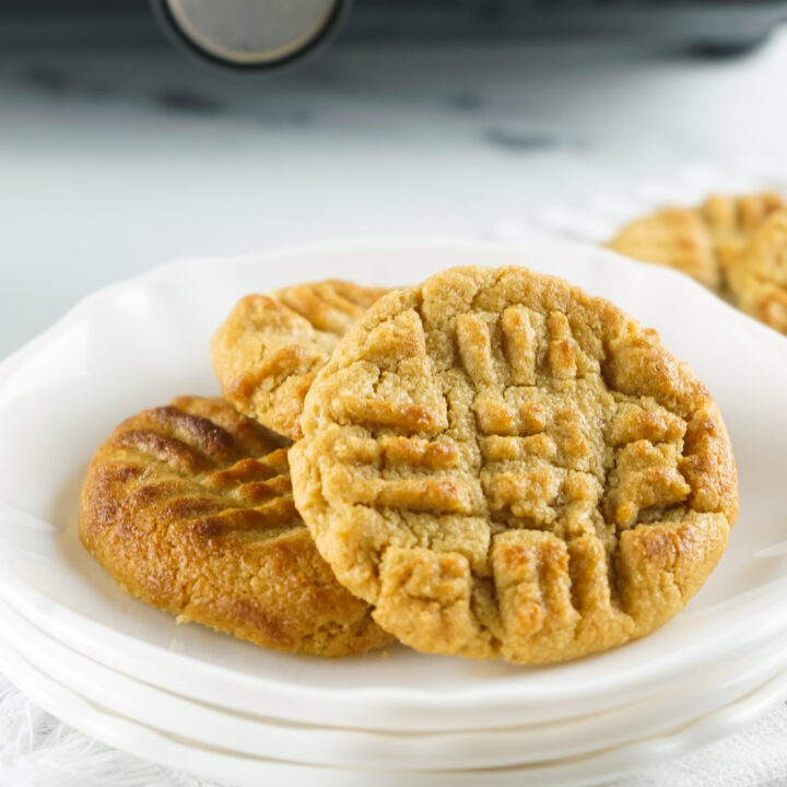 Air Fryer Peanut Butter Cookies