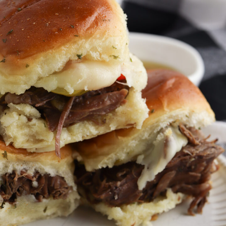 Slow Cooker Italian Beef Sliders