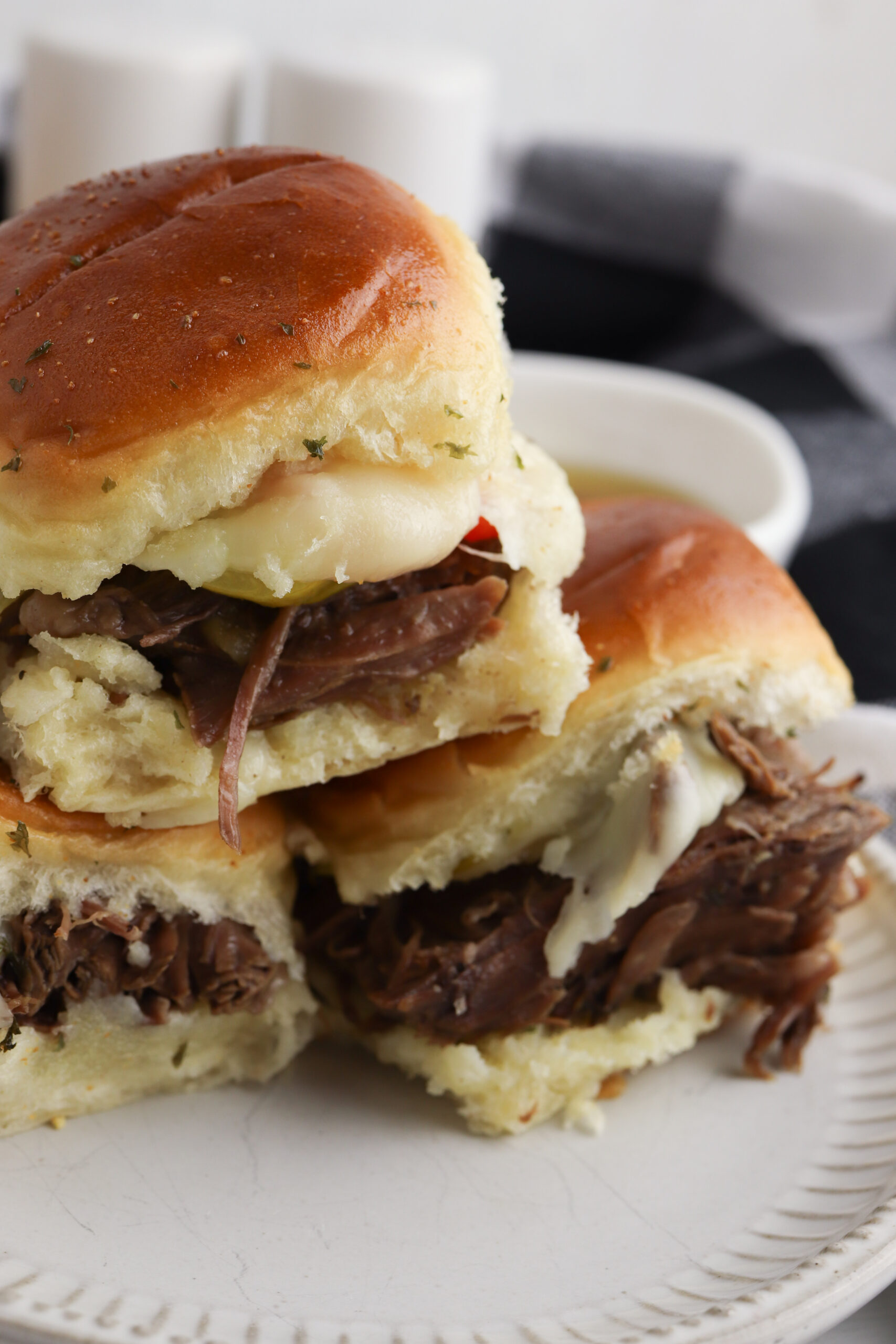 Slow Cooker Italian Beef Sliders Recipe {Not Quite} Susie Homemaker