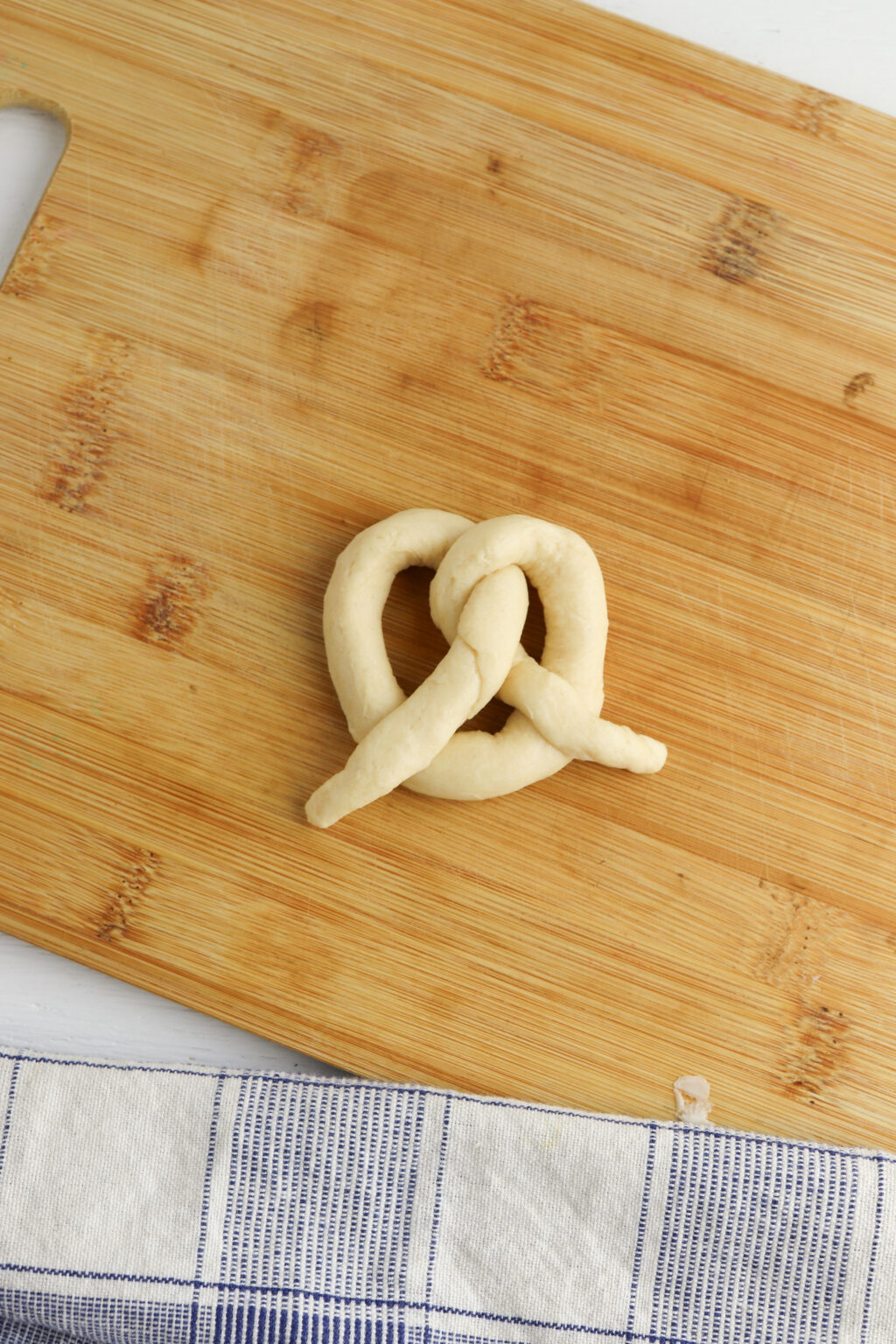 Homemade Pretzels Recipe Made with Crescent Rolls! {Not Quite} Susie
