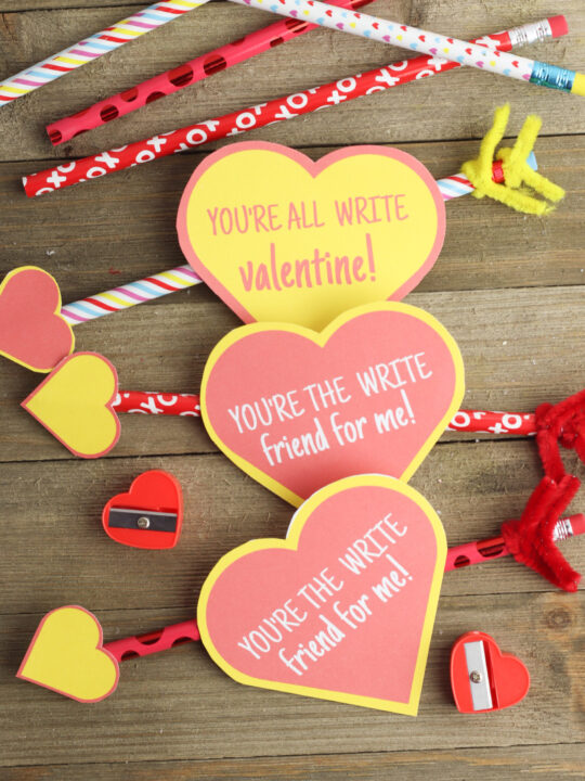 Valentine's Day Cards For Kids With Crazy Loop Straws - 30 PCS Classroom Party Favor Set - View #11